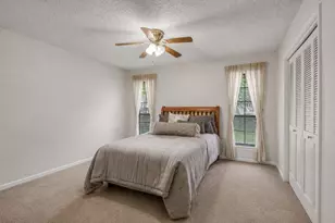 1455 Warrington Ct, Fort Worth, TX 76112 - Photo 35