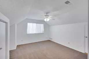 1647 E Pleasant Dr, Midlothian, TX 76065 - Photo 17