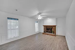 1647 E Pleasant Dr, Midlothian, TX 76065 - Photo 5
