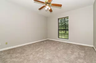 320 33rd St SW, Paris, TX 75460 - Photo 15