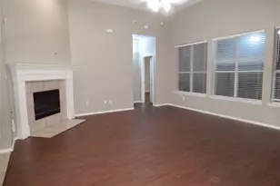 4836 Gloucester Dr, Grand Prairie, TX 75052 - Photo 3