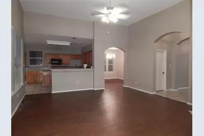 4836 Gloucester Drive, Grand Prairie, TX 75052 - Photo 5