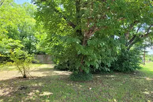 4718 Fossil Dr, Haltom City, TX 76117 - Photo 21