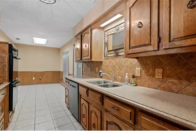 2005 Prince John Drive, Grand Prairie, TX 75050 - Photo 11