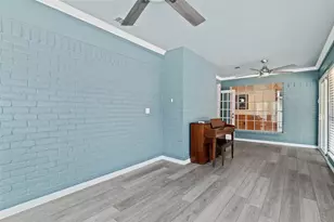 2005 Prince John Dr, Grand Prairie, TX 75050 - Photo 17