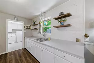 1213 Park Center St, Benbrook, TX 76126 - Photo 5
