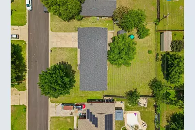 1213 Park Center Street, Benbrook, TX 76126 - Photo 3