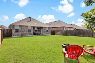 10925 Canyon Mine Dr, Aubrey, TX 76227 - Photo 25