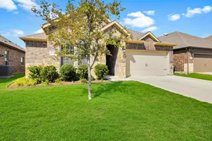 10925 Canyon Mine Dr, Aubrey, TX 76227 - Photo 33
