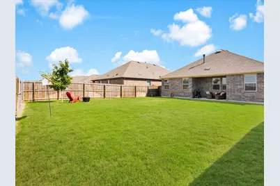 10925 Canyon Mine Drive, Aubrey, TX 76227 - Photo 31