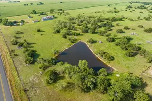 16401 Cedar Rock Pkwy, Crawford, TX 76638 - Photo 15