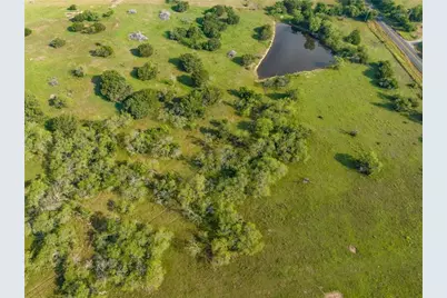 16401 Cedar Rock Parkway, Crawford, TX 76638 - Photo 9
