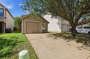 1452 Pine Ln, Fort Worth, TX 76140 - Photo 21