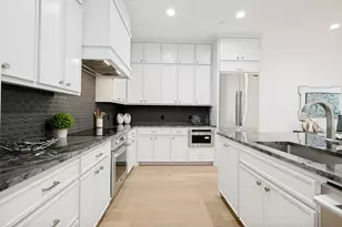 3601 Routh St, Dallas, TX 75219 - Photo 15