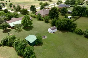 541 Apple Ln, Midlothian, TX 76065 - Photo 5