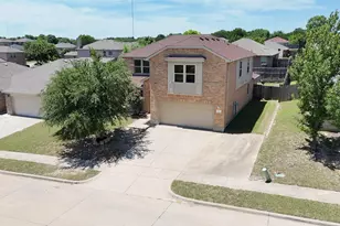 512 Tunnel St, Cedar Hill, TX 75104 - Photo 3
