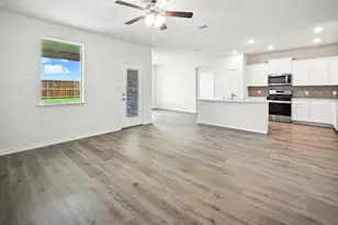 510 Carthage St, Caddo Mills, TX 75135 - Photo 33