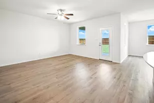 510 Carthage St, Caddo Mills, TX 75135 - Photo 31