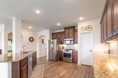 1013 Timber Ridge Drive, Justin, TX 76247 - Photo 5
