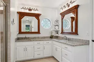 915 Skyline Dr, Argyle, TX 76226 - Photo 9