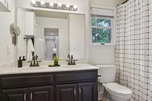 915 Skyline Dr, Argyle, TX 76226 - Photo 11