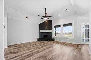 867 Durning Rd, Van Alstyne, TX 75495 - Photo 5