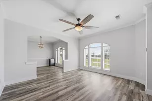 867 Durning Rd, Van Alstyne, TX 75495 - Photo 9