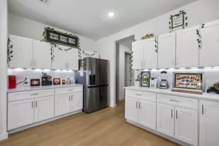9524 Thorncrown Ln, Fort Worth, TX 76179 - Photo 5