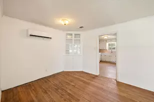 342 Bond St, Fairfield, TX 75840 - Photo 7
