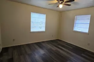 3217 Oriole Ln, Denton, TX 76209 - Photo 13