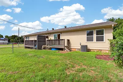309-311 Lilac Drive, Granbury, TX 76049 - Photo 25
