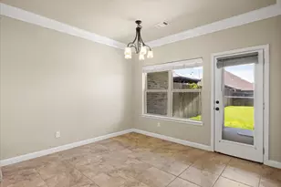 508 Landry Ct, Granbury, TX 76049 - Photo 11