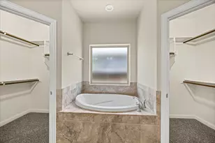 508 Landry Ct, Granbury, TX 76049 - Photo 25