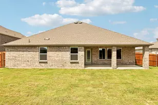 9520 Bently Blvd, Aubrey, TX 76227 - Photo 9