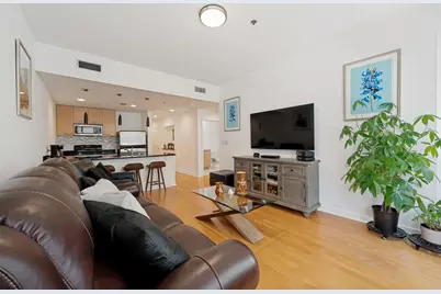 1200 Main Street #1207, Dallas, TX 75202 - Photo 3