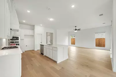1073 Canuela Way, Justin, TX 76247 - Photo 17