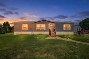 701 Trails, Poolville, TX 76487 - Photo 37