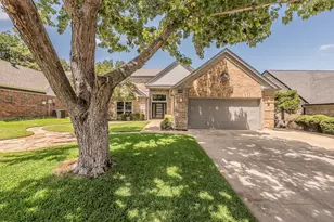4356 Bradford Dr, Grapevine, TX 76051 - Photo 3