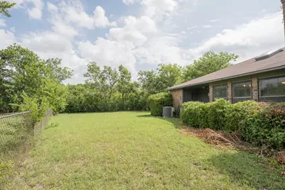 1731 Dynasty Circle, Glenn Heights, TX 75154 - Photo 3