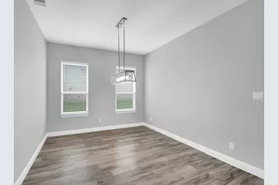 702 Chester Court, Ennis, TX 75119 - Photo 15
