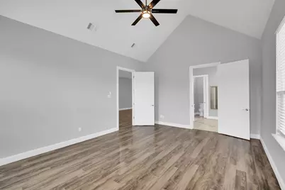 702 Chester Court, Ennis, TX 75119 - Photo 13