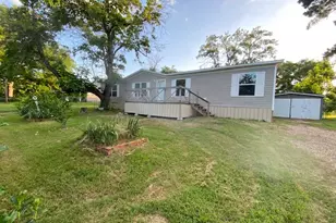 111 Pine St, Ravenna, TX 75476 - Photo 3