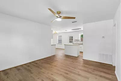 747 High School Drive, Seagoville, TX 75159 - Photo 9