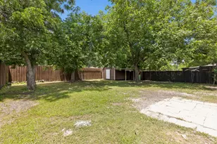 747 High School Dr, Seagoville, TX 75159 - Photo 25