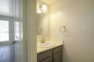 313 Rose St, Arlington, TX 76010 - Photo 3