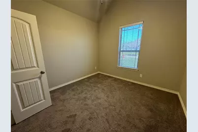 6611 Pinehurst Drive, Granbury, TX 76049 - Photo 11