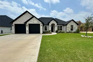 6611 Pinehurst Dr, Granbury, TX 76049 - Photo 1