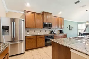 605 Southwind Dr, Arlington, TX 76002 - Photo 13