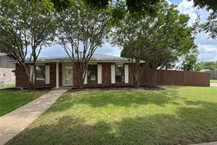 2818 Gayle Dr, Garland, TX 75044 - Photo 1