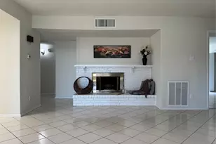 2818 Gayle Dr, Garland, TX 75044 - Photo 9